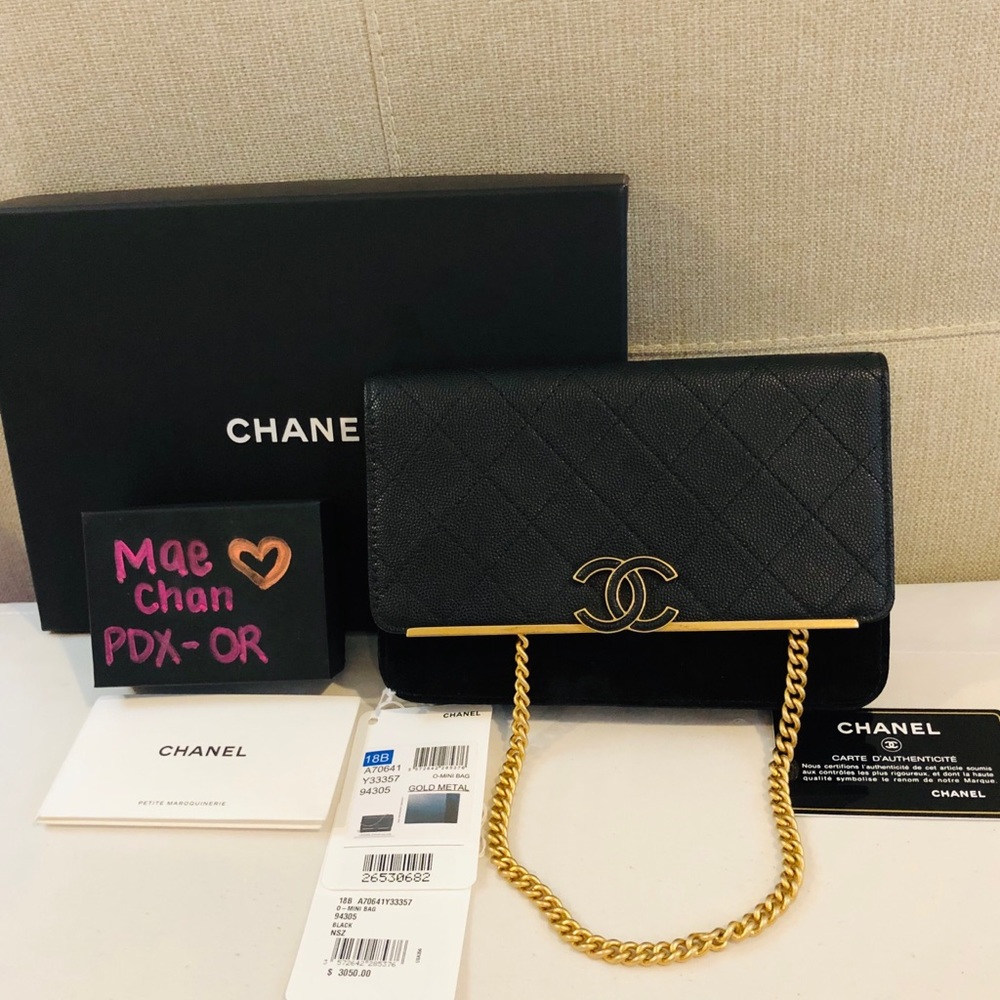 COPY - Authentic Chanel WOC 18B